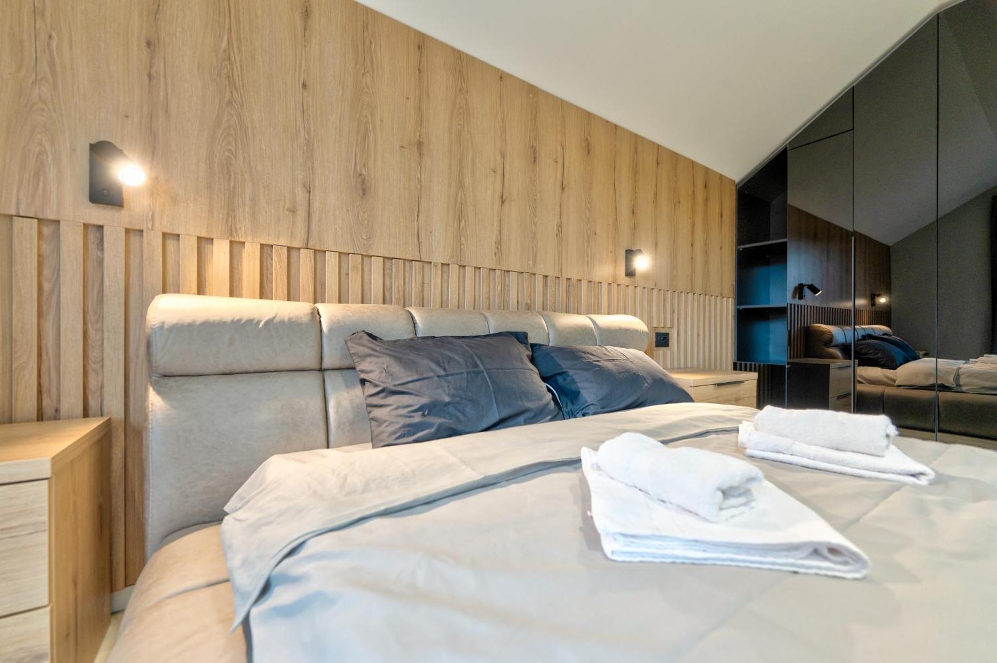 Montanova Apartment