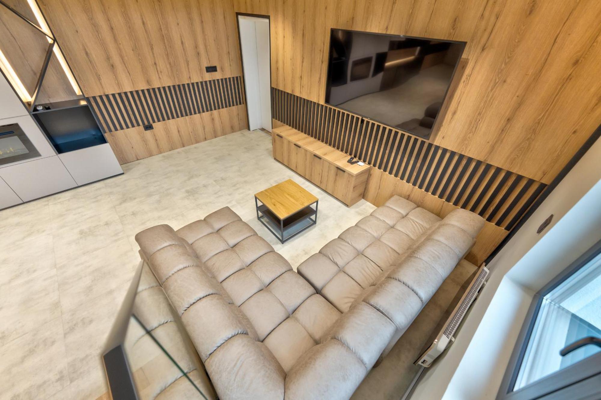 Montanova Apartment *