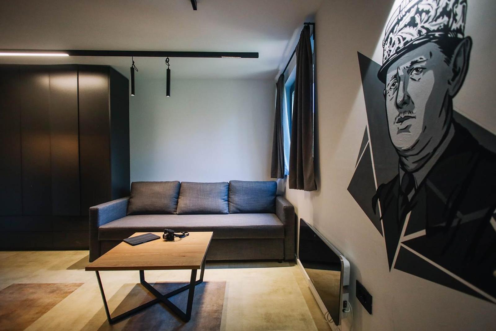 Montanova Apartment *